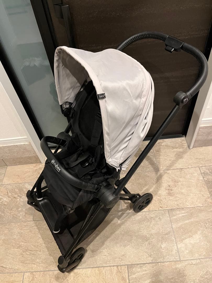 サイベックス　ミオス　グレー