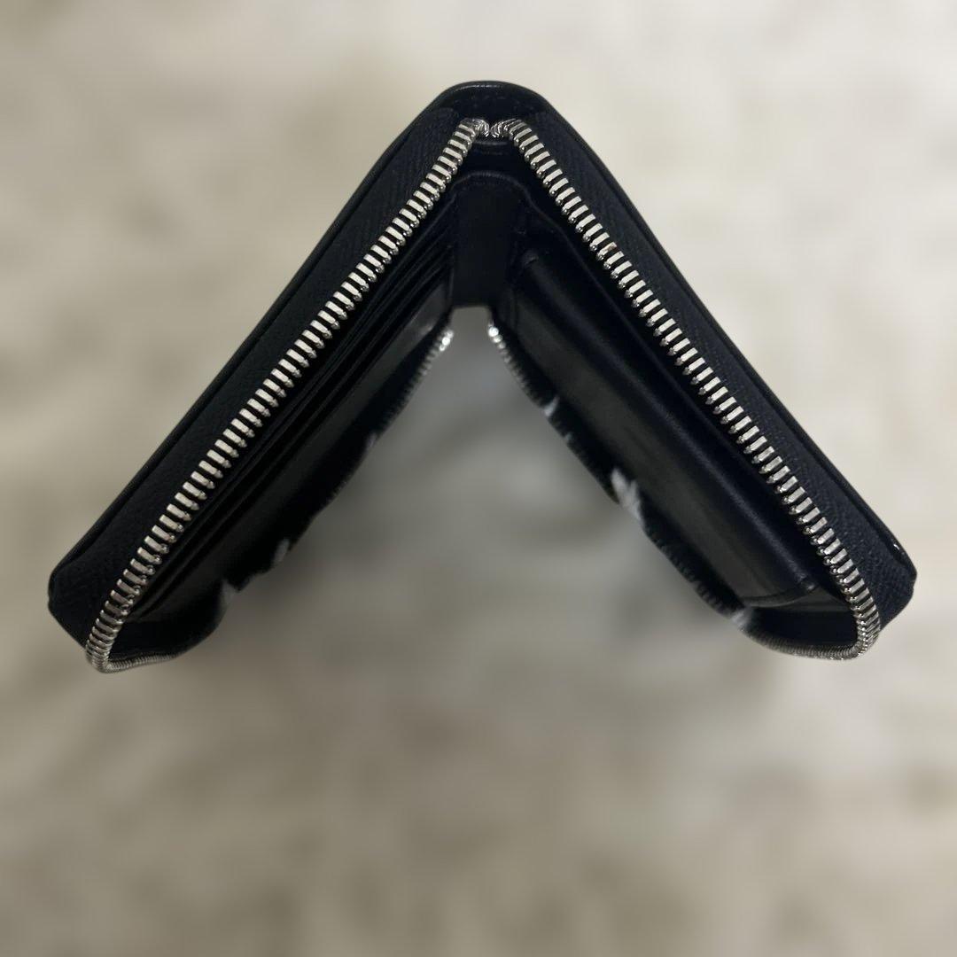 美品　DIESEL ディーゼル 小銭入れ付きラウンドファスナー２つ折り財布