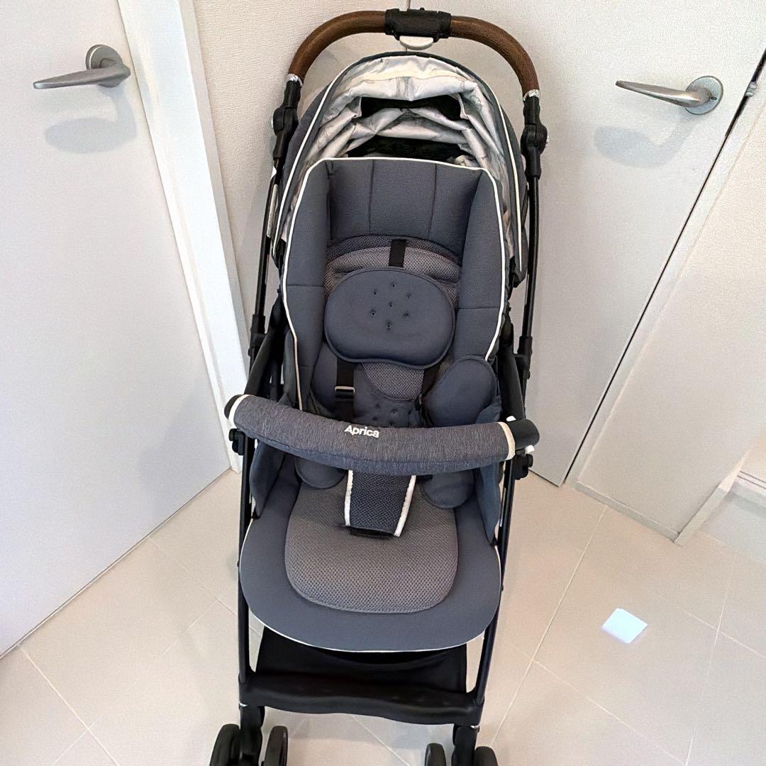 美品 アップリカ ラクーナビッテ アカチャンホンポ限定