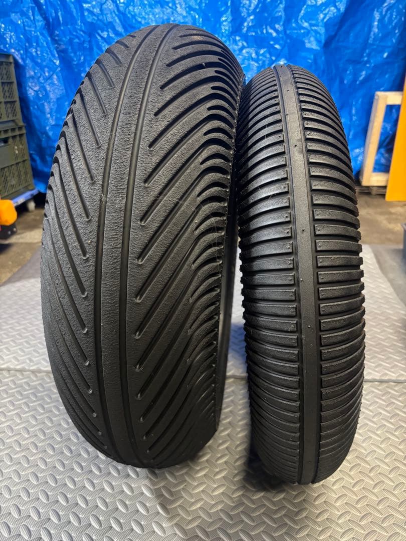 レインタイヤ　ST1000