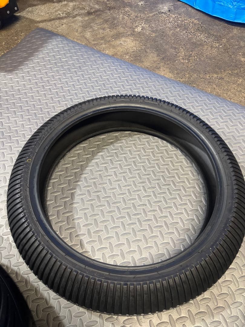 レインタイヤ　ST1000