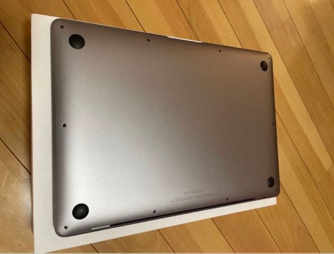 APPLE MacBook Air 2018年モデルMRE82J/A