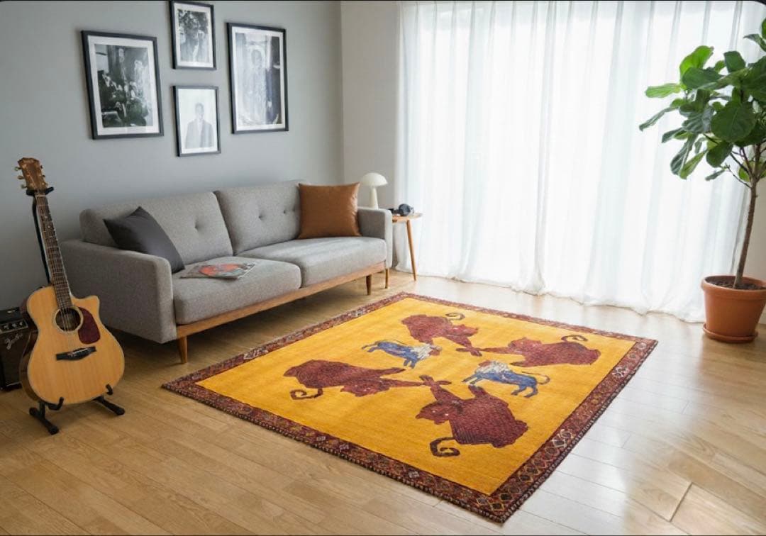 ペルシャ　トライバルラグ　アマレバフト　188×133 黄金色　ヒョウ