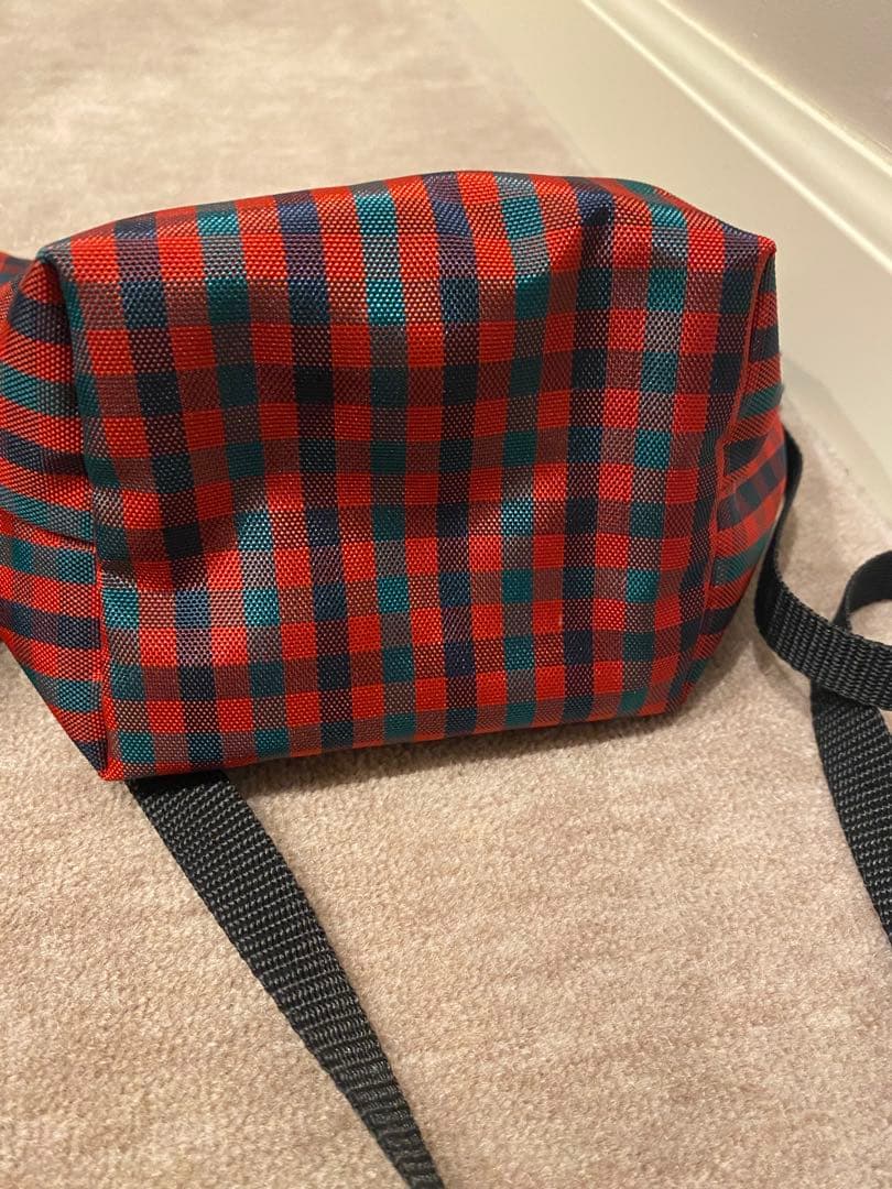 ファミリア　familiar 舟型ショルダー