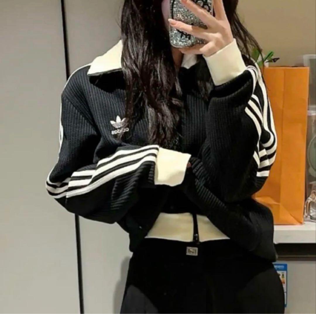 【日本未発売韓国限定】Ｓブラック アディカラーワッフルクラシックトラックトップ