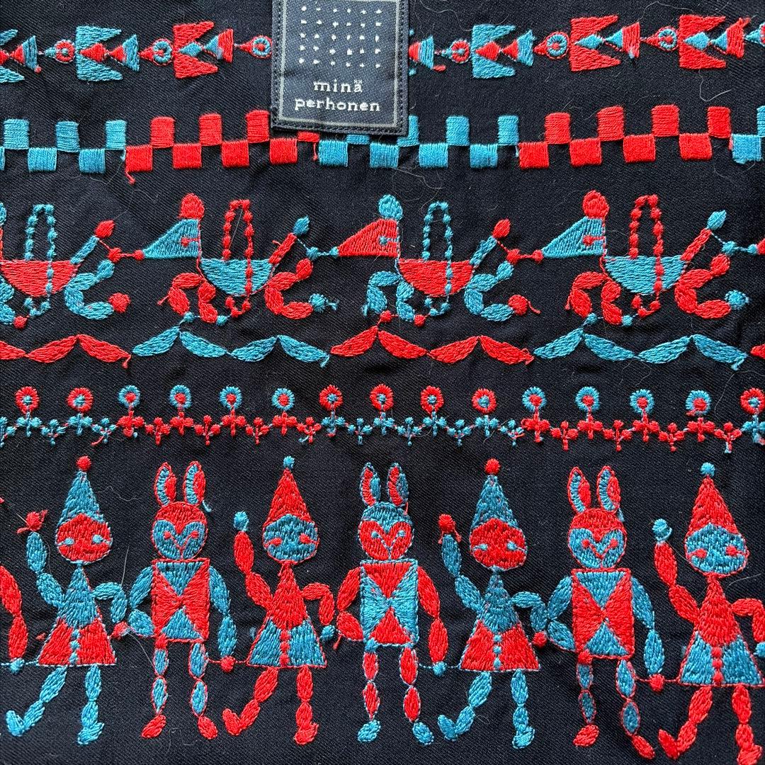 minä perhonen 刺繍トーストバッグ　fun