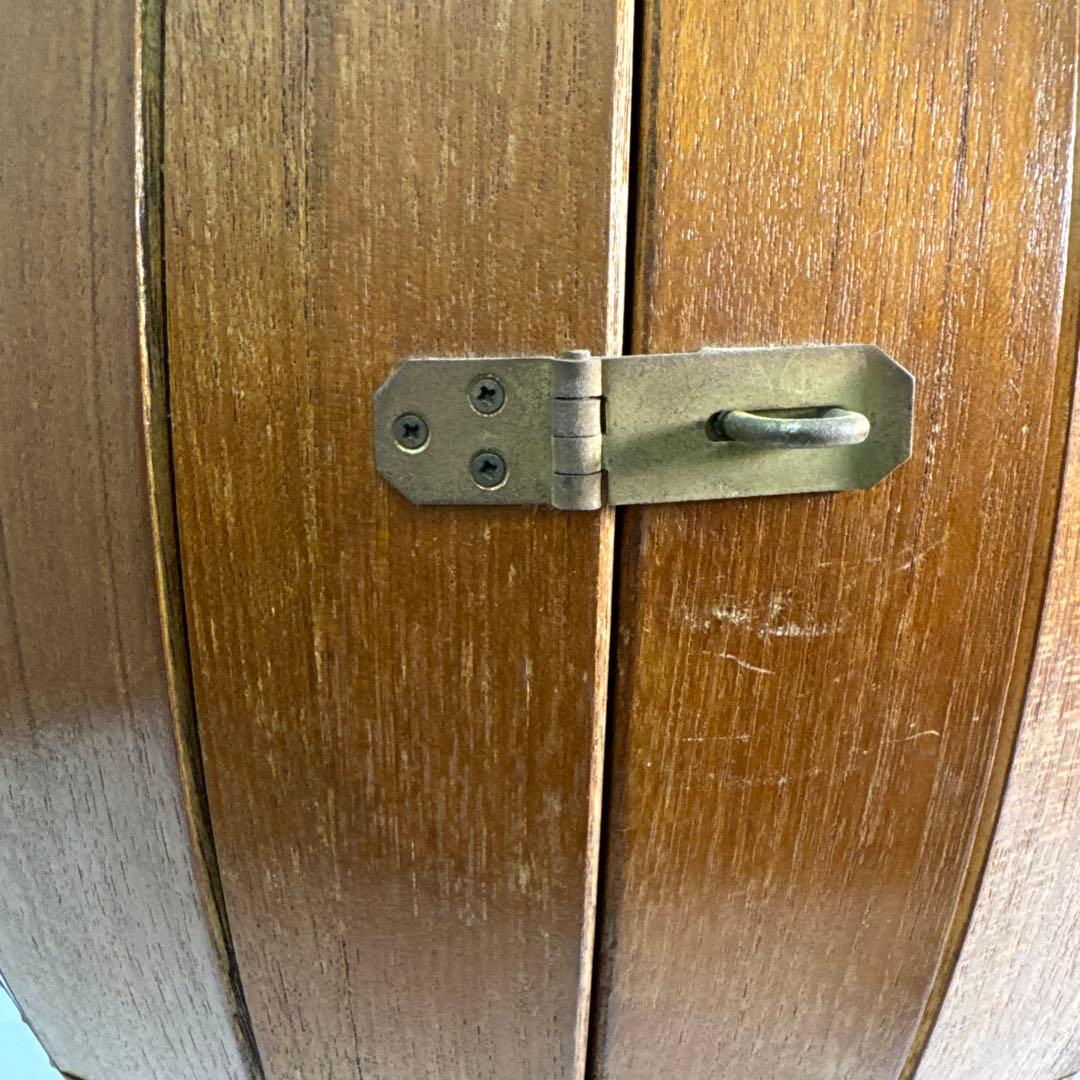 ☆ヴィンテージ 樽型　扉 観音開きウッドラック☆店舗什器☆送料込