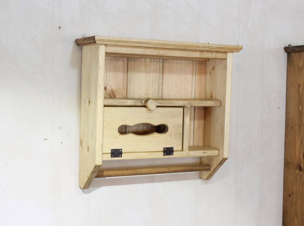 ハンドメイド　ティッシュシェルフ タオルホルダーつき