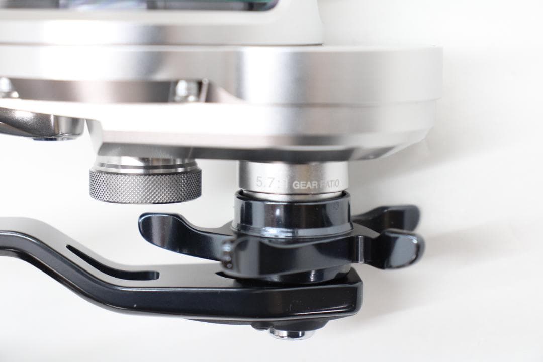 シマノ 21 オシアジガー 2000NRMG 64-EY1001-10