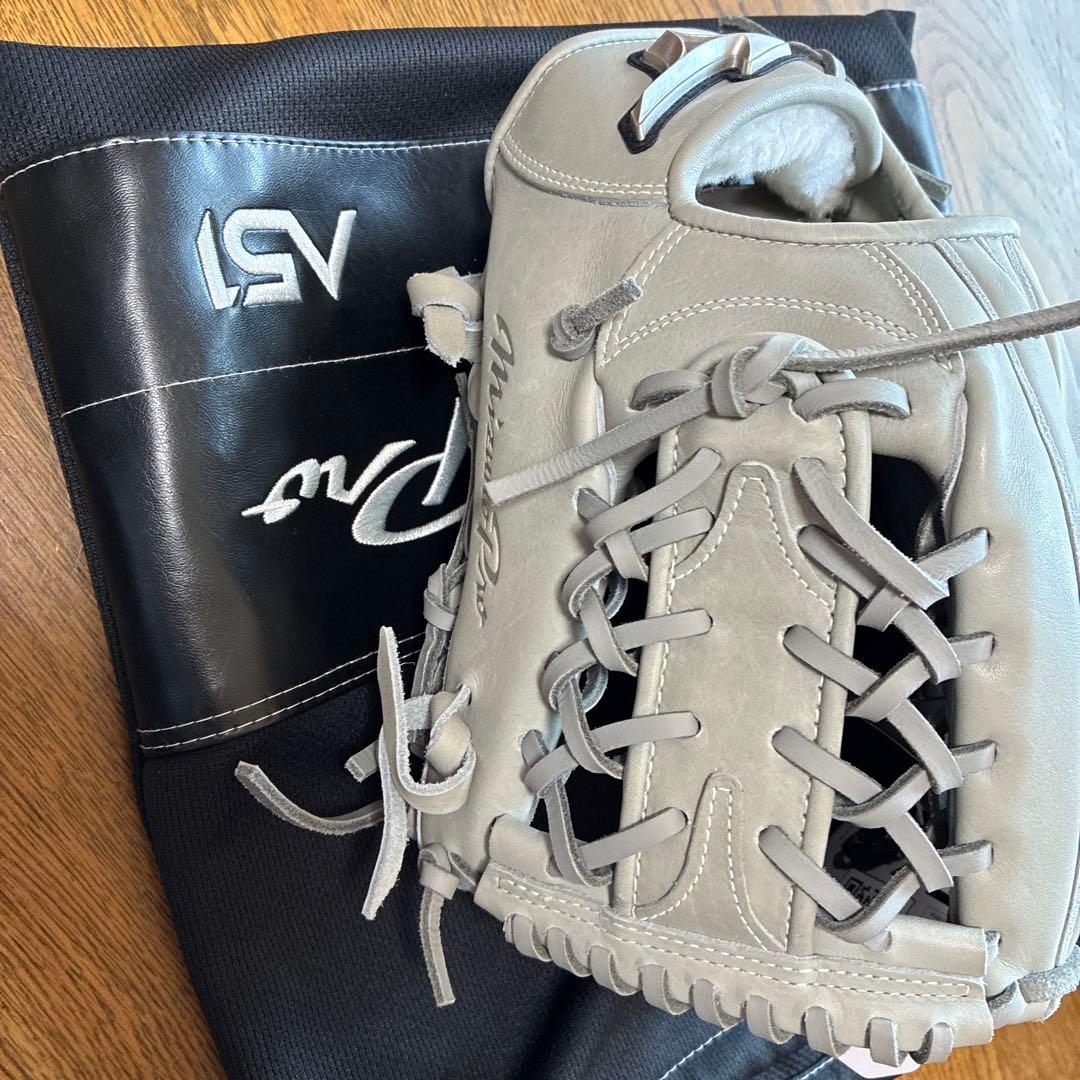 ミズノプロA51 硬式用内野手　限定グローブ グレー