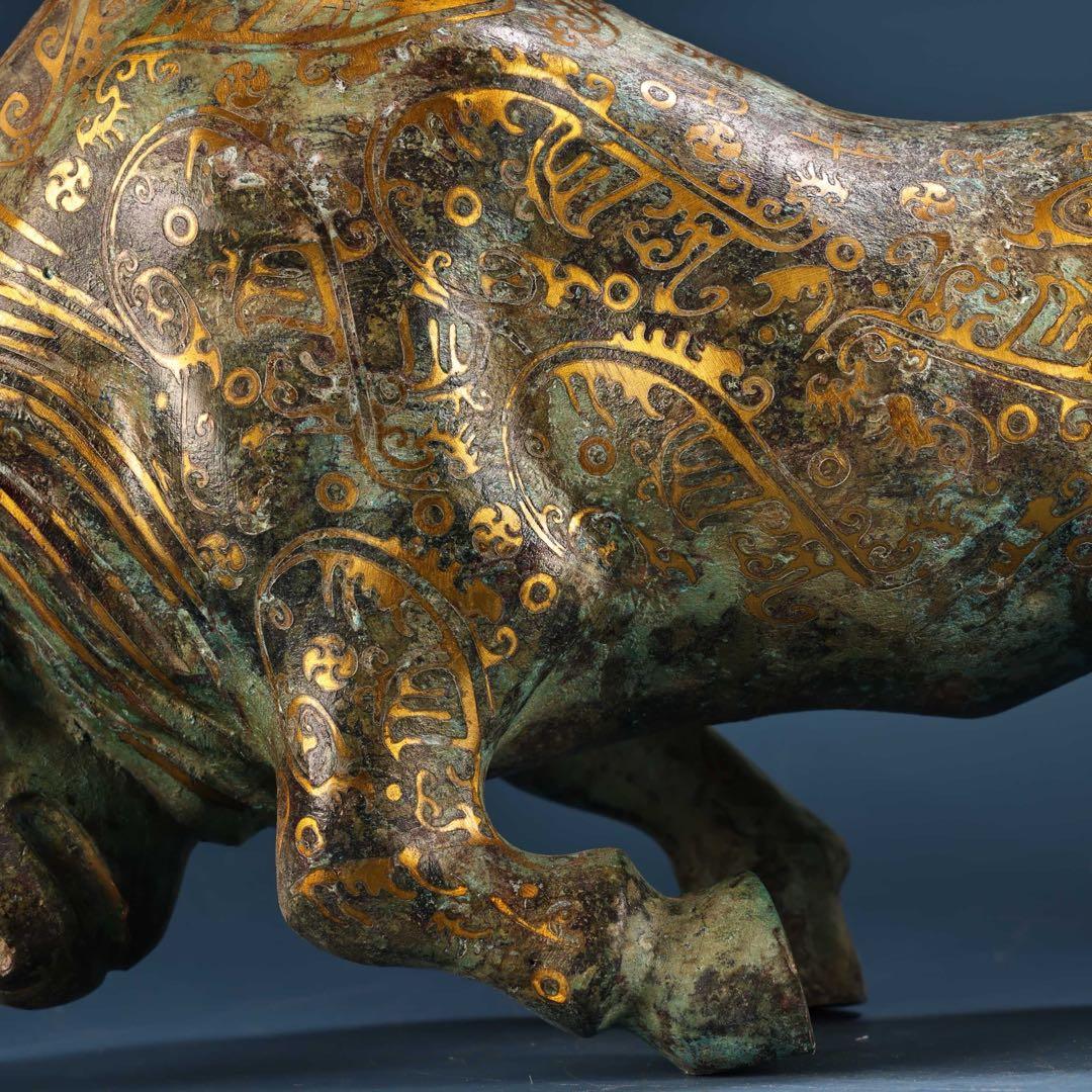 旧家蔵出　開運青銅器　開運牛　置物　時代物