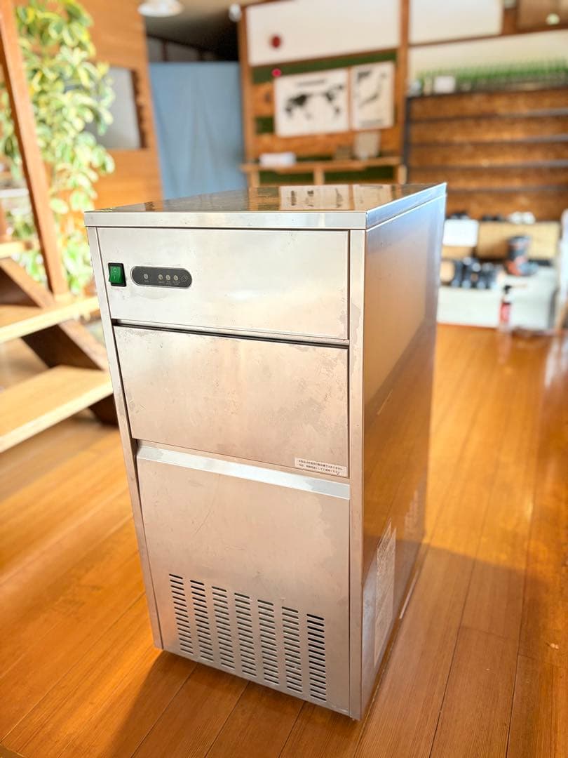 【送料込み】製氷機　ナカトミ　業務用　NL-IM25K
