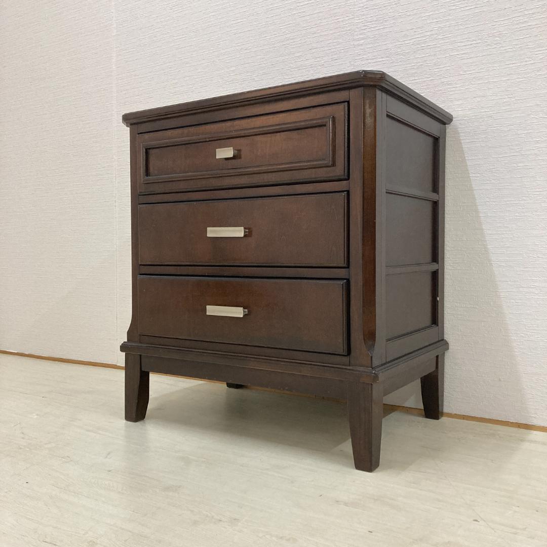 ASHLEY アシュレイ　３段チェスト　サイドチェスト　サイドボード