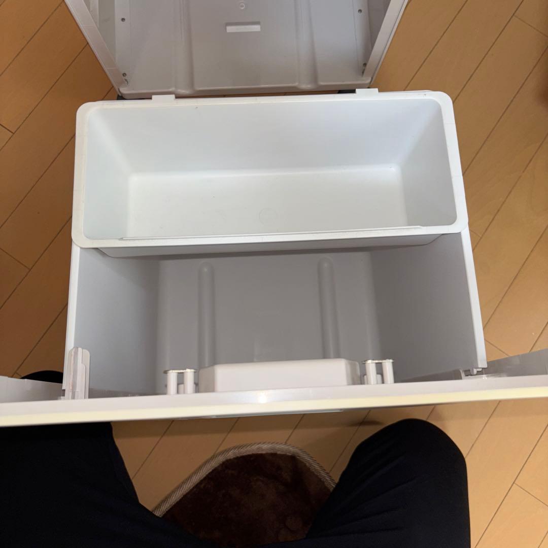 アイリスオーヤマ 電動シュレッダー SH12H (静音・A4・12枚細断)