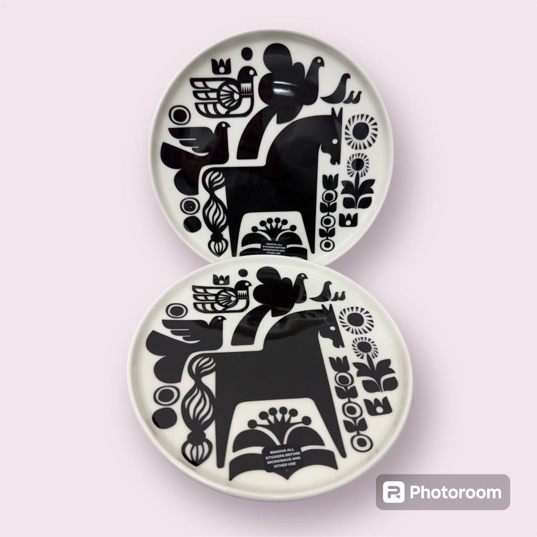 【ペア】marimekko 白黒　お馬さん柄のお皿　約27cm