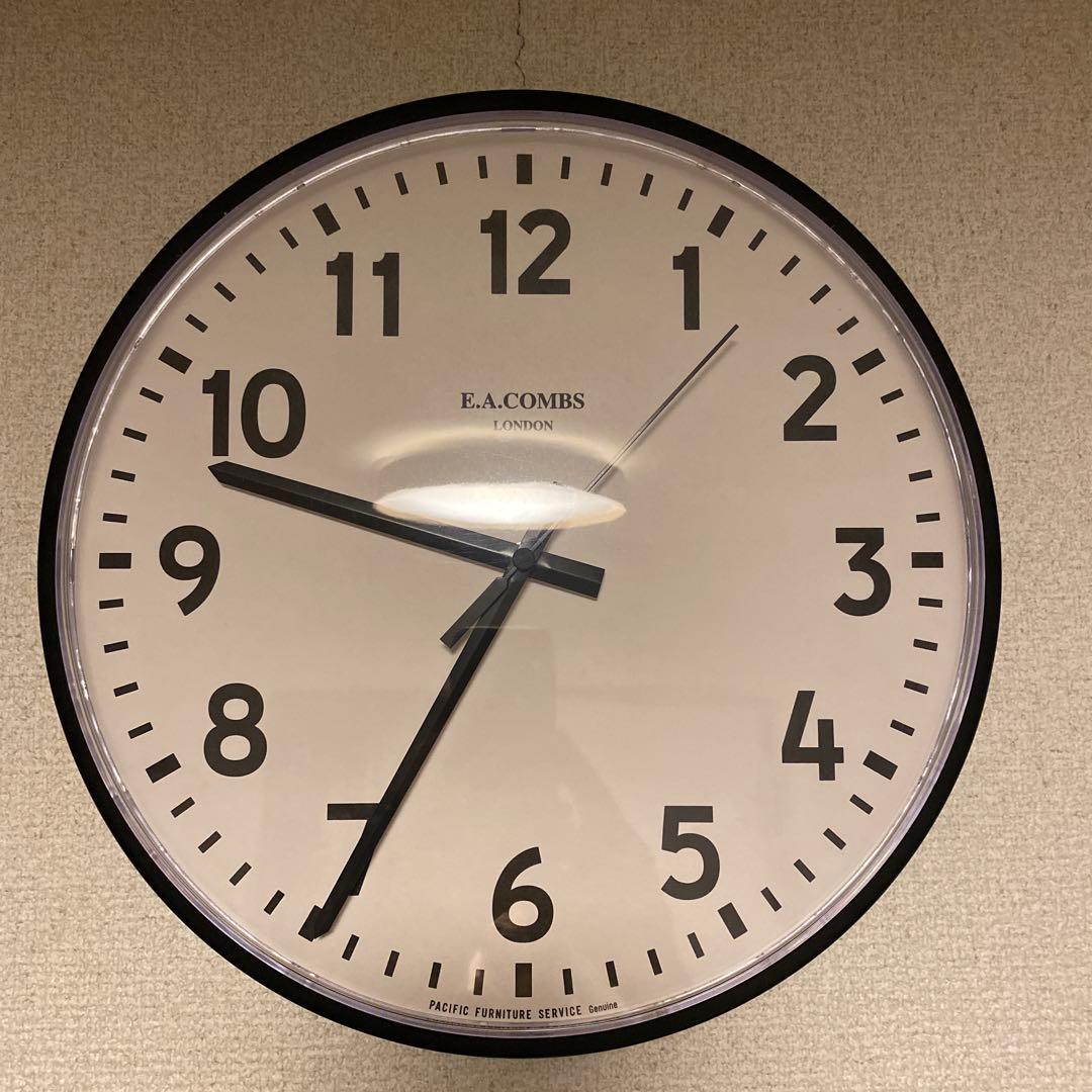 E.A.COMBS 掛時計 ブラック/ホワイト 30cm