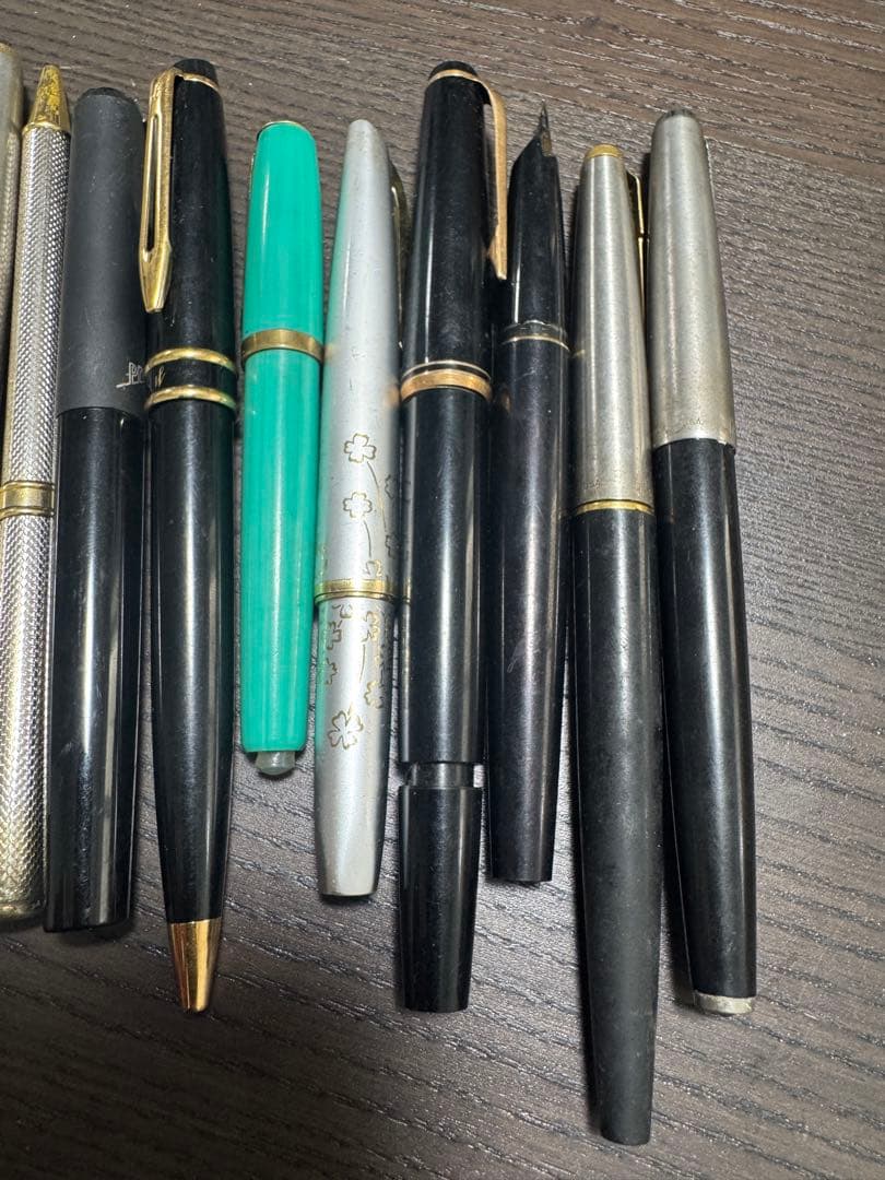 万年筆　ボールペン　まとめて