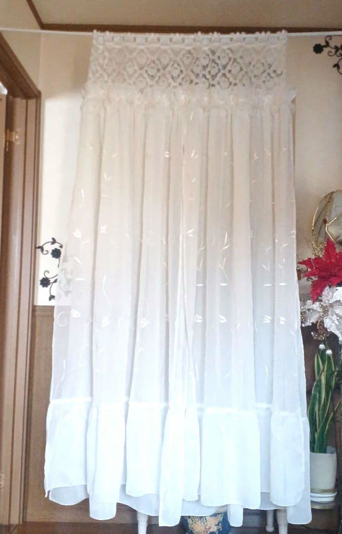 カフェカーテン【ピコ様オーダー品　トルコレース2枚重ねデザイン】ハンドメイド