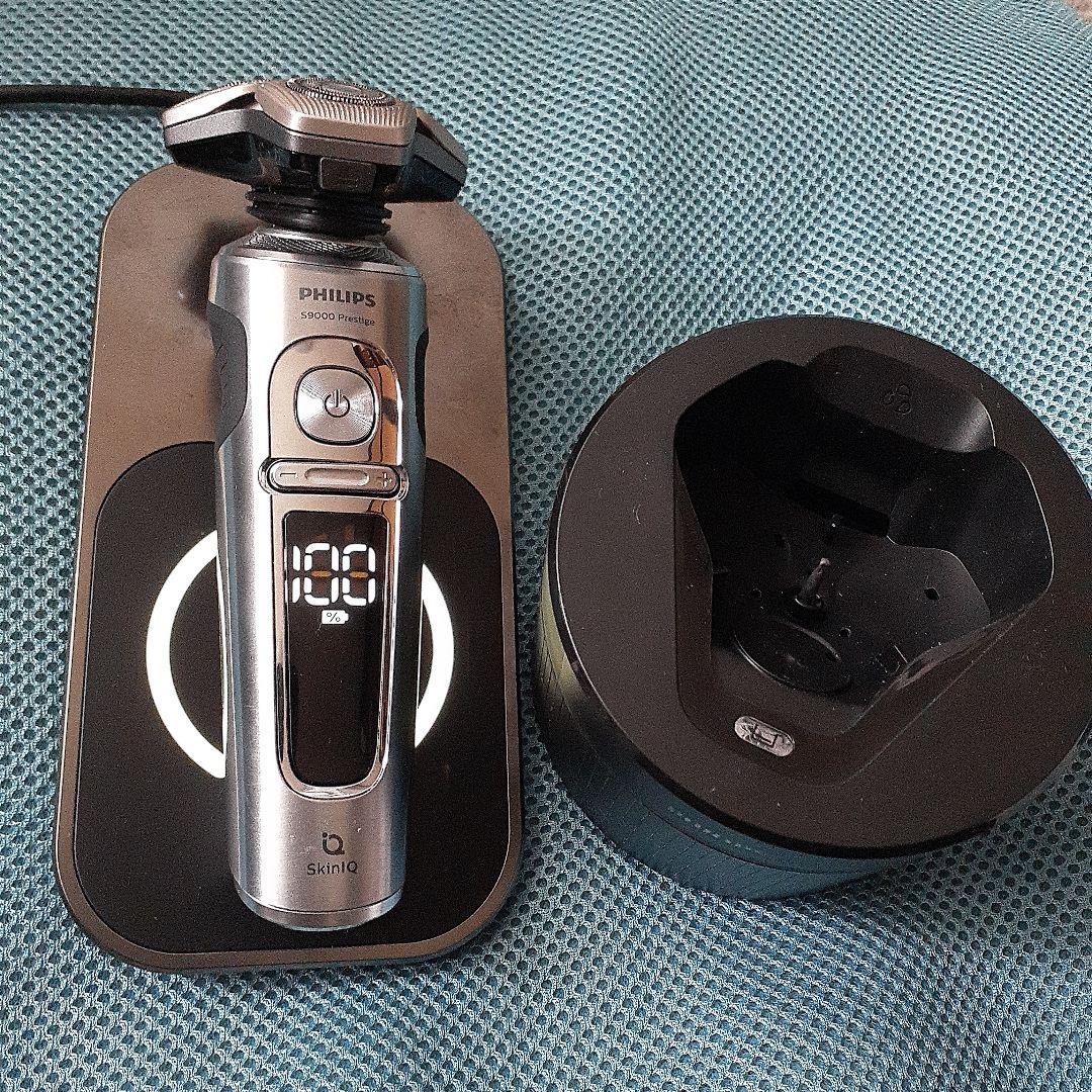 よ*こ様 フィリップス 電気シェーバー 9000プレステージ SP9885/36