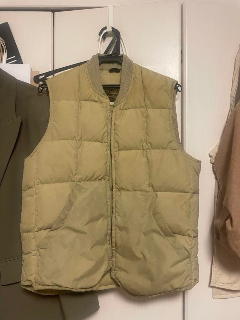 柴田ひかり着用 Eddie Bauer ベージュ ダウンベスト Lサイズ