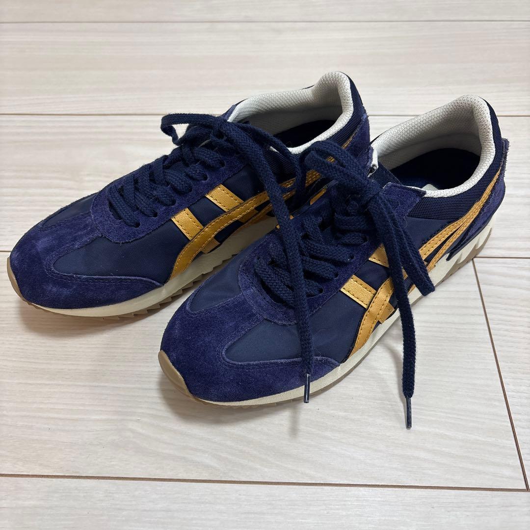 Onitsuka Tiger　22.5センチ
