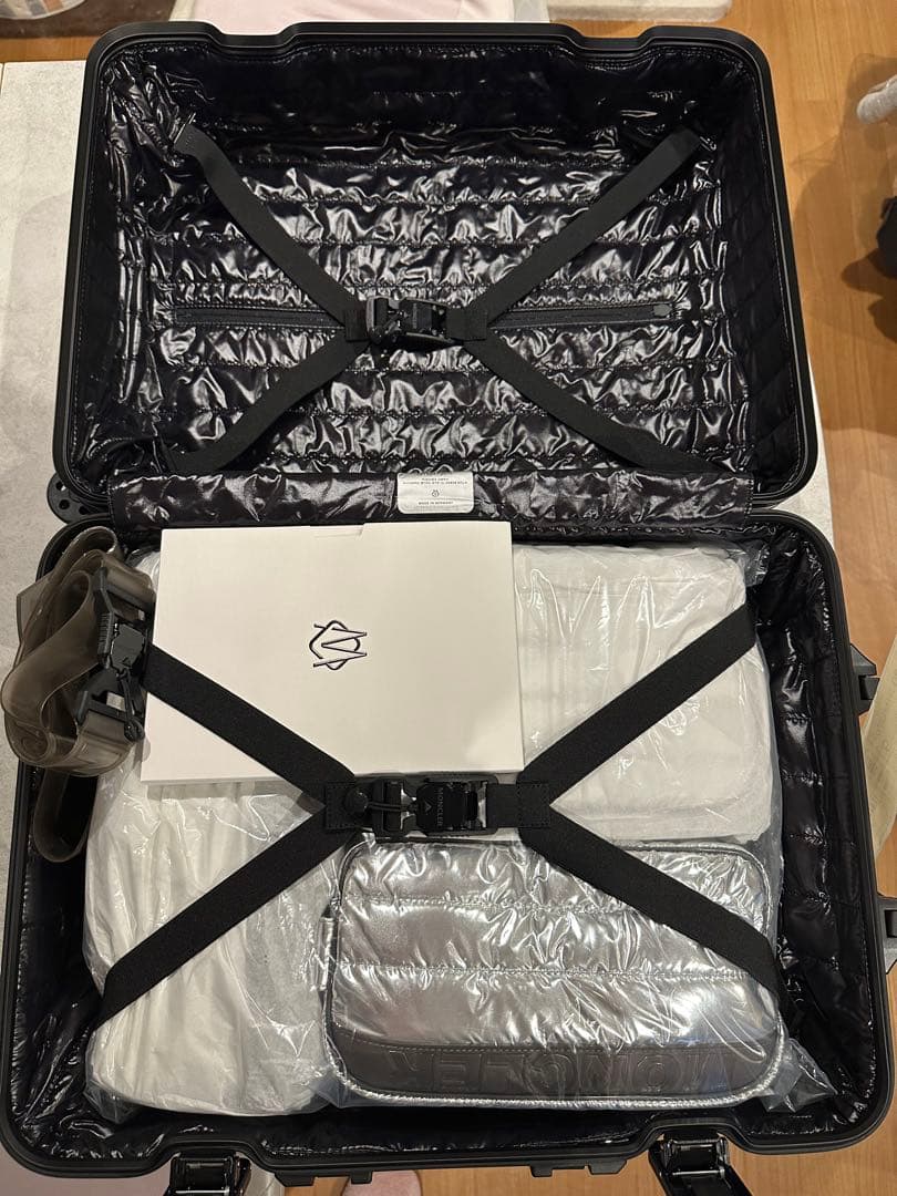 tibetansandfox  未使用 RIMOWAXMONCLER