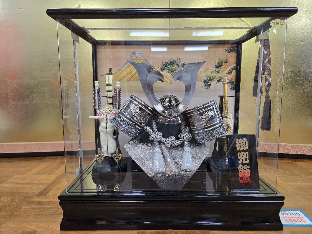 【展示品限り】五月人形　兜　鍬形　ケース飾り　※閉店セール　K25