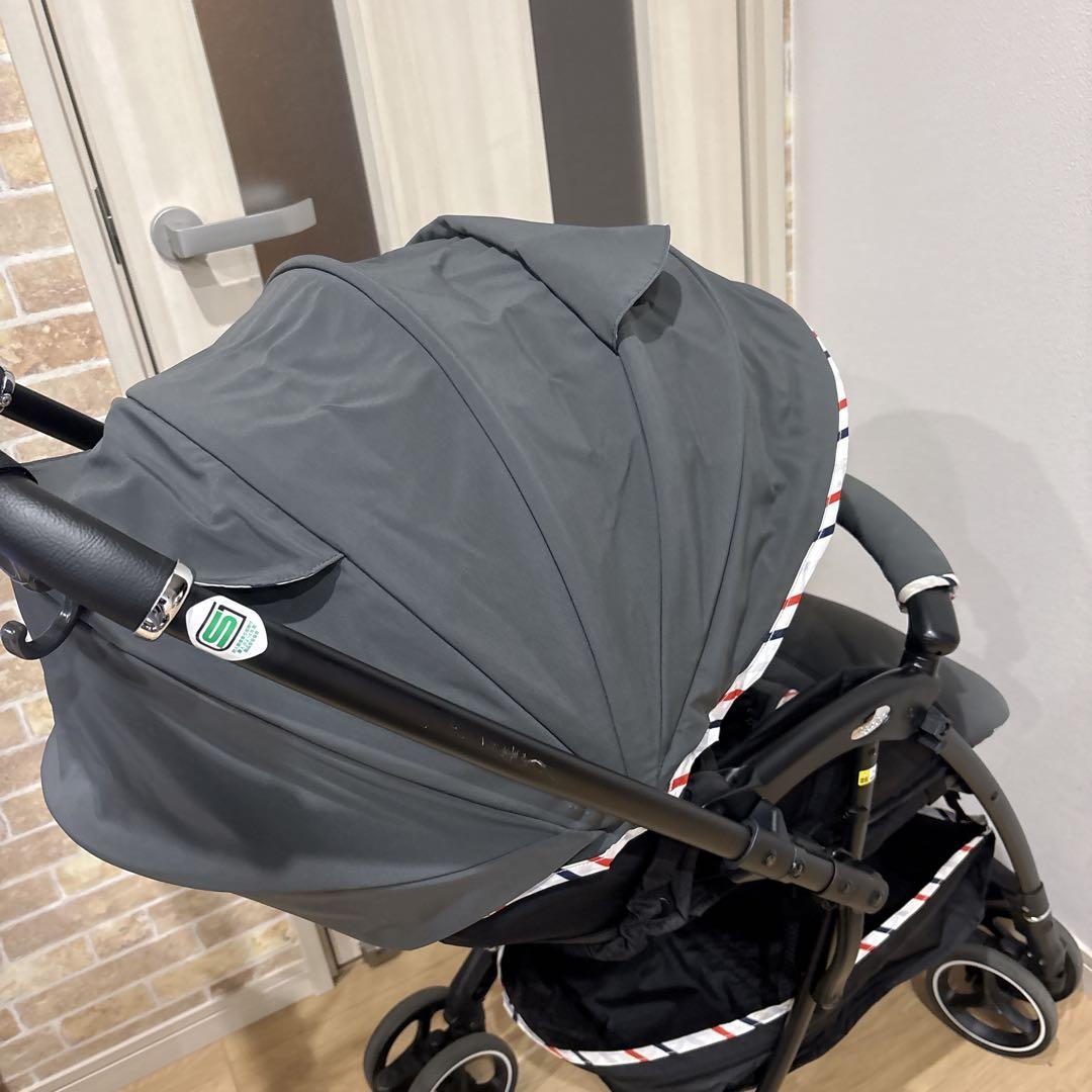 Aprica ベビーカー　ラクーナエアー　両対面式　グレー　ストライプ　軽量