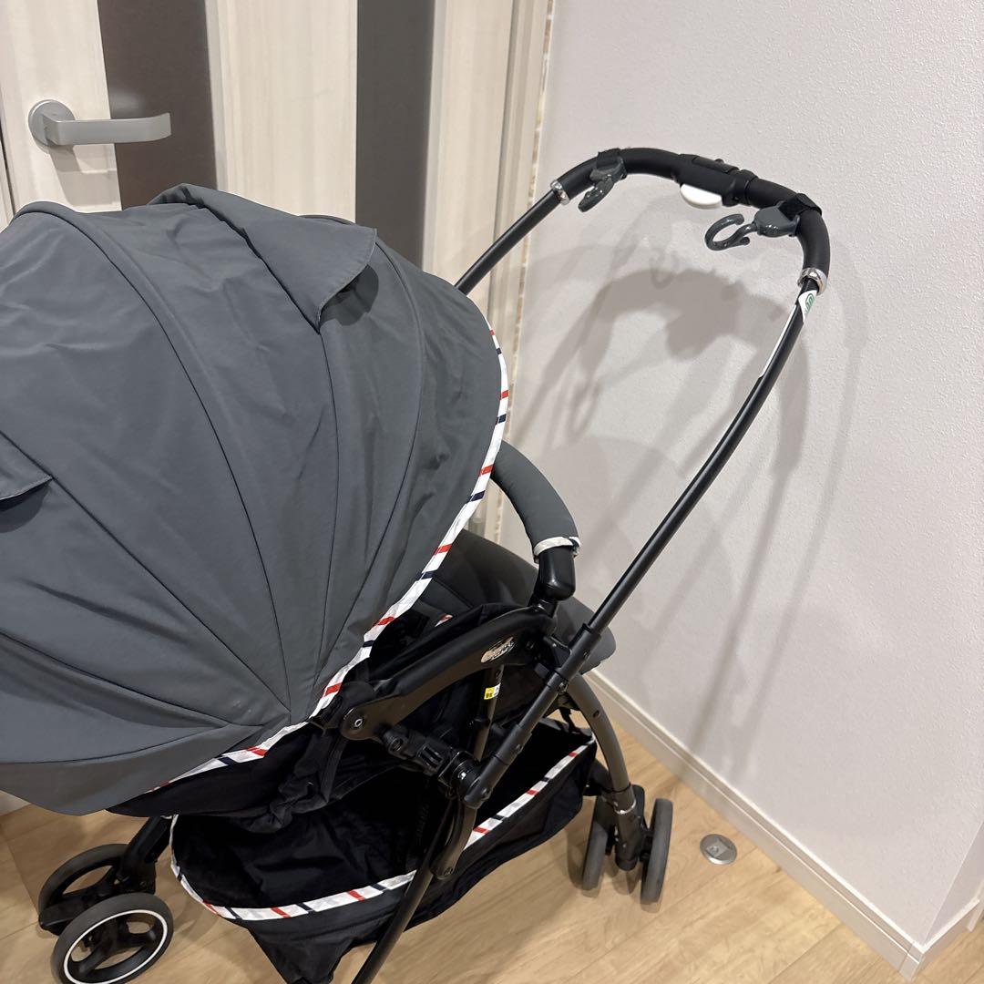 Aprica ベビーカー　ラクーナエアー　両対面式　グレー　ストライプ　軽量