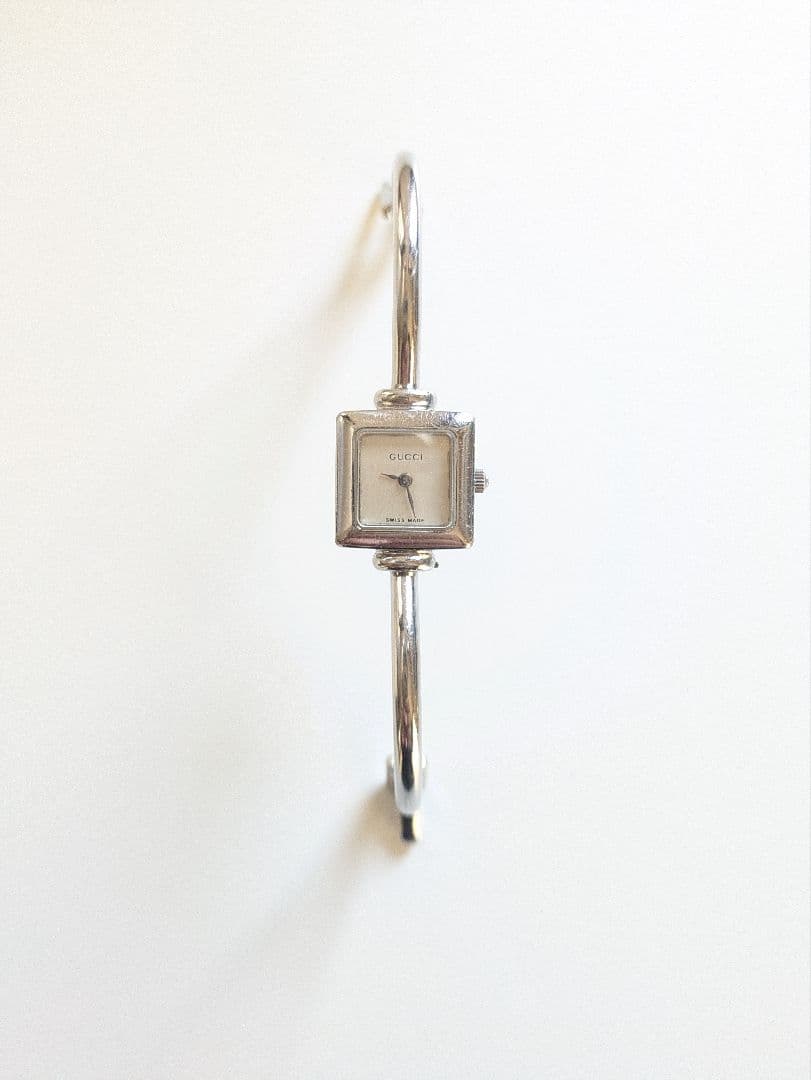 GUCCI アナログ腕時計 モデル1900L シルバー　ジャンク