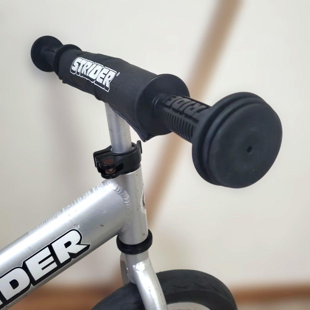 STRIDER PRO ストライダー プロ　バランスバイク12インチ　シルバー