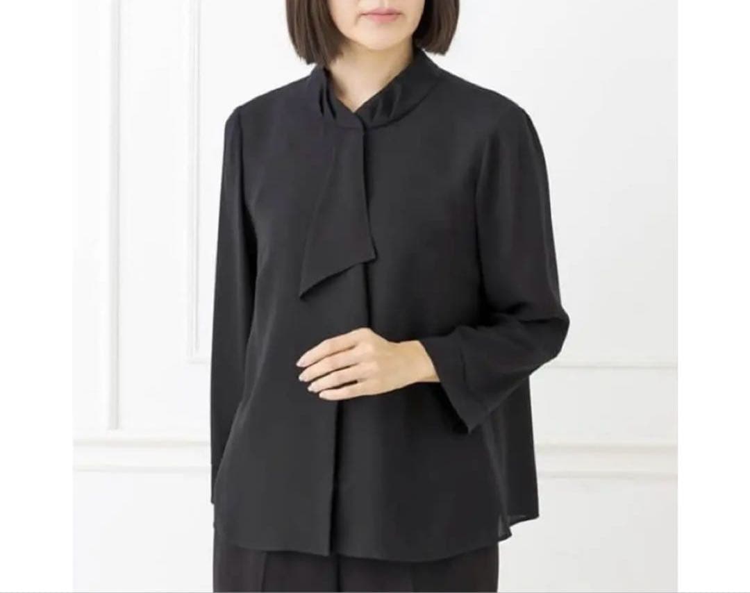 新品✴︎東京ソワール✴︎SOIR PERLEリボン付長袖ブラウス黒フォーマル春夏秋冬