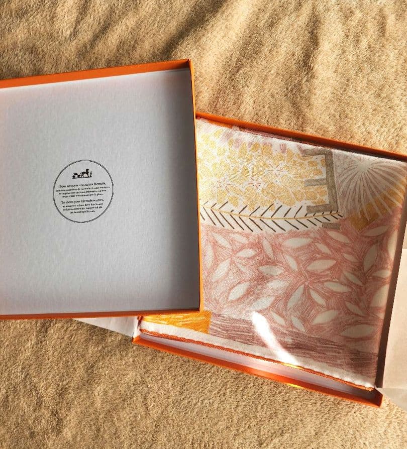 box付 美品【HERMES】カレ90 それぞれの巣作り スカーフ エルメス