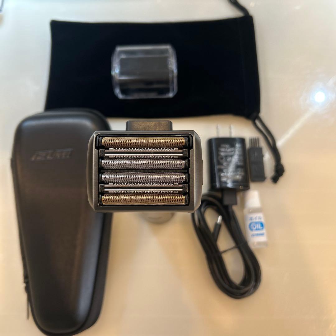 メンズシェーバー 6枚刃 ブラックニッケル マクセルイズミIZF-E863-WK