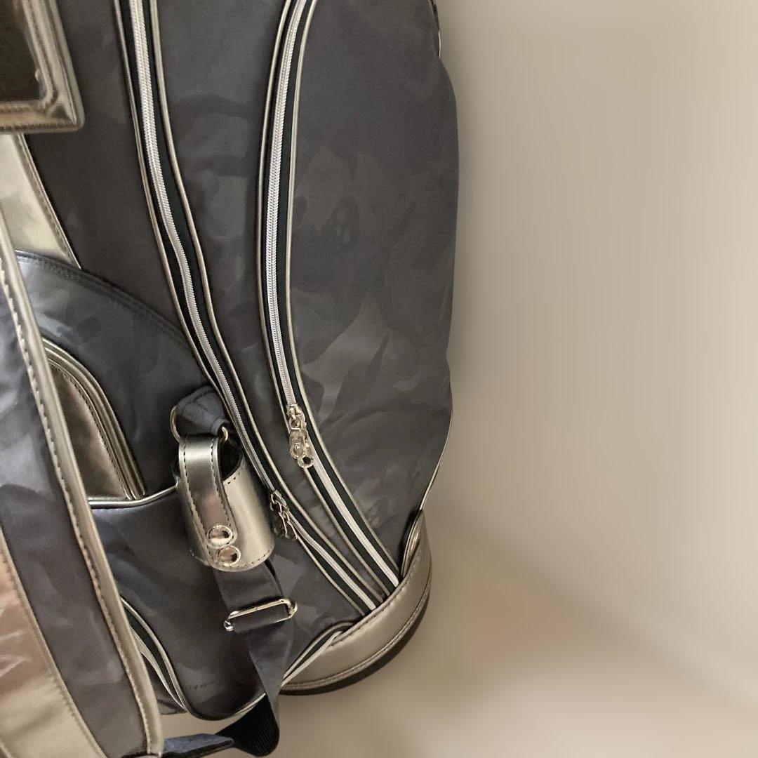 マークアンドロナ　キャディバッグ　9.5インチ　シルバー(お値引き交渉可能)