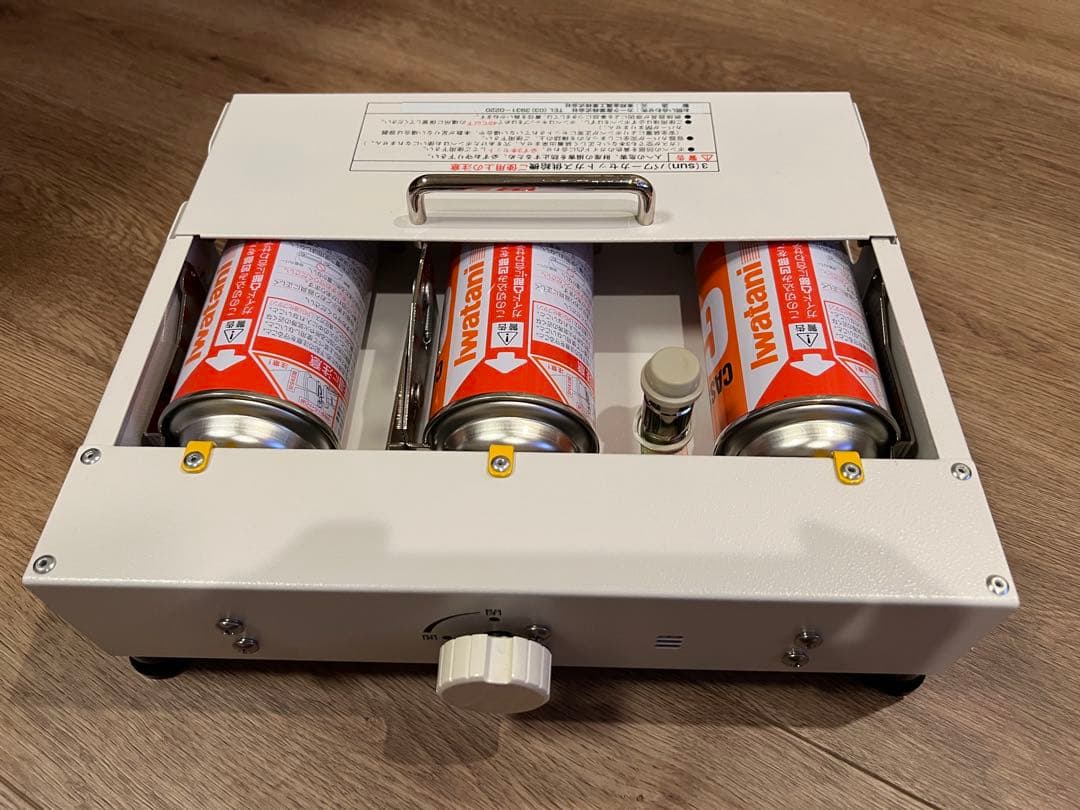 3連カセットガス供給機　東邦金属　キャンピングカー