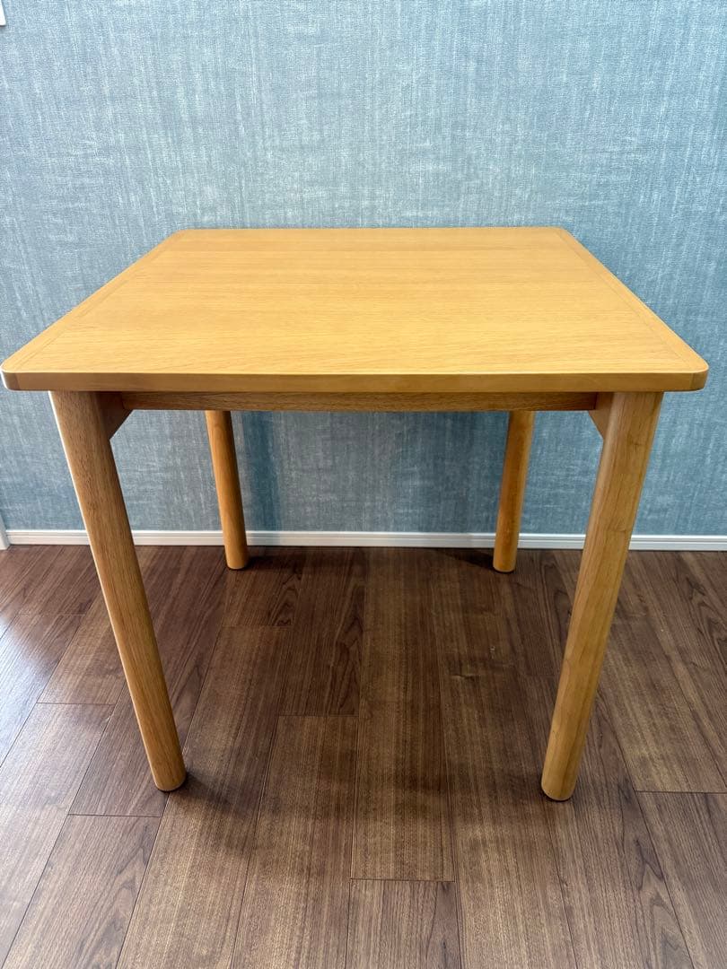 無印良品テーブル 70×70cm