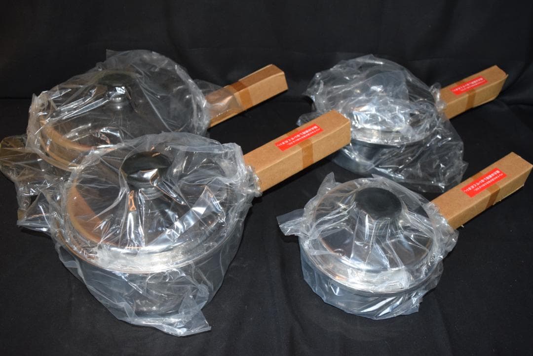 最終　未使用 アムウェイ 鍋 クイーンクックウェア キッチン鍋 蓋つき ４点