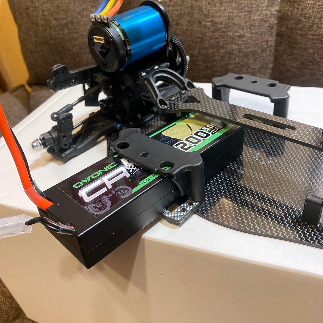 美品　YD-2E カーボンシャーシ　ブラシレスモーター付属　現状販売