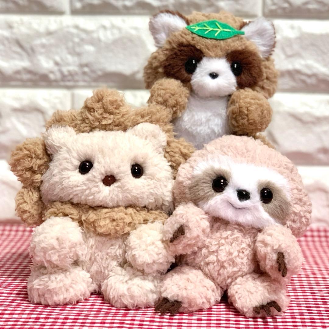 【コダ様】 たぬきさん ＆ ナマケモノさん ＆ ライオンさんの着ぐるみ ぬい服