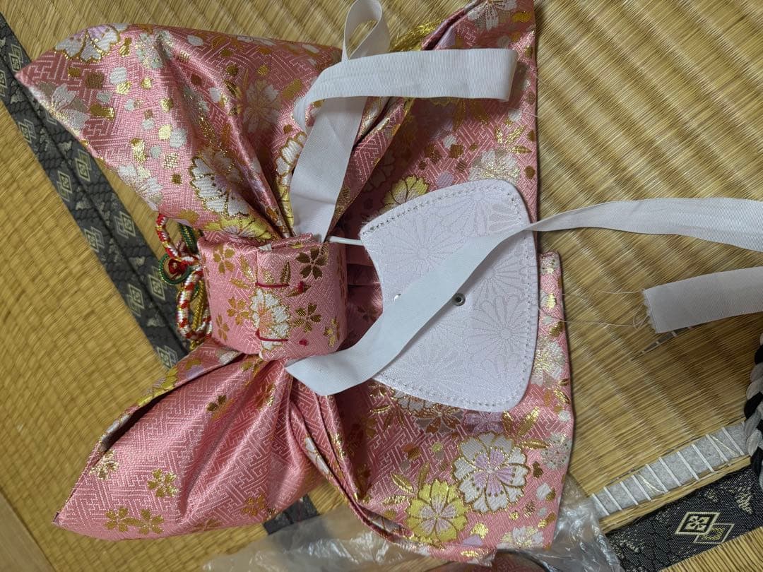 値下げ七五三着物　七歳　正絹フルセット　マリ柄黒