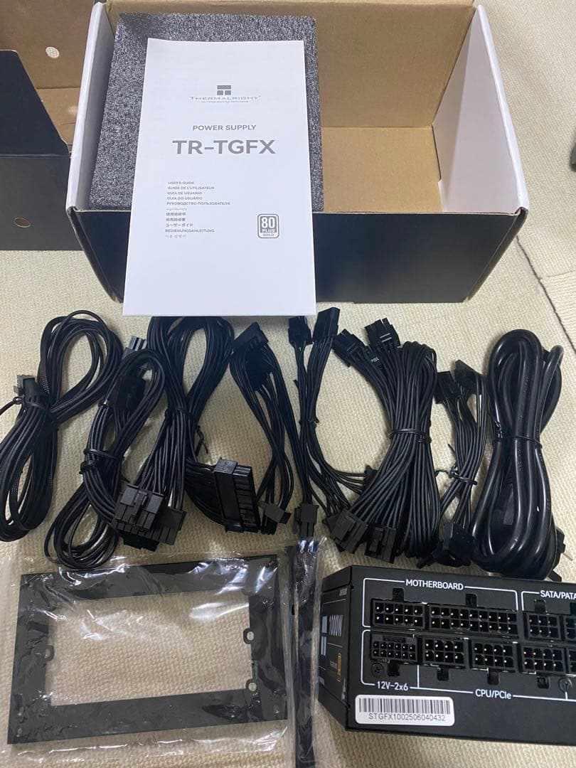 ThermalrightTR-TPFX1000Platinum SFX PC電源