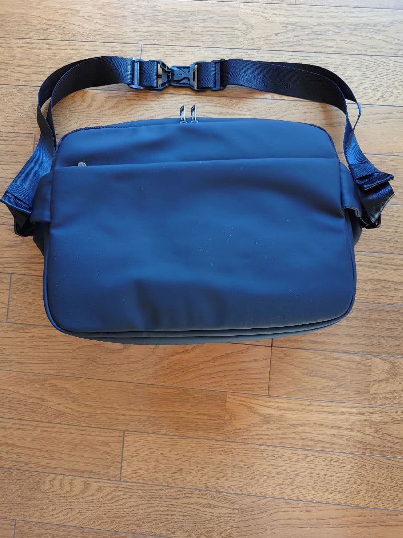 【新品】QUICKPACK ブラック ボディバッグ13