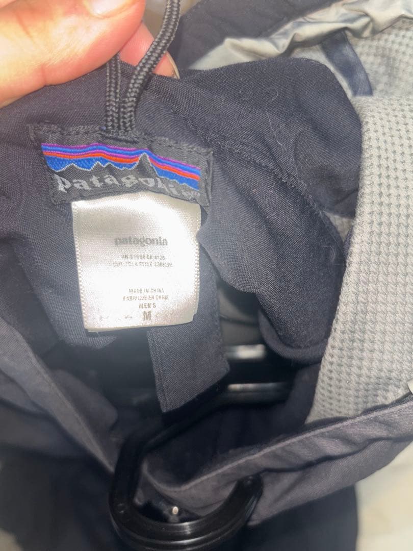 patagonia マウンテンパーカー M ブラック