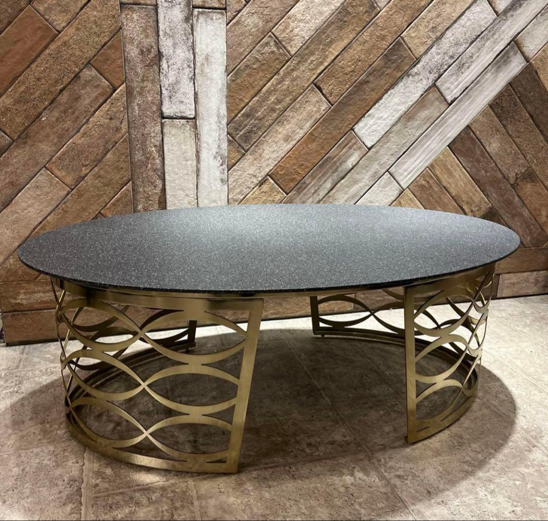 モデルルーム展示品・高級センターテーブル　石、金属