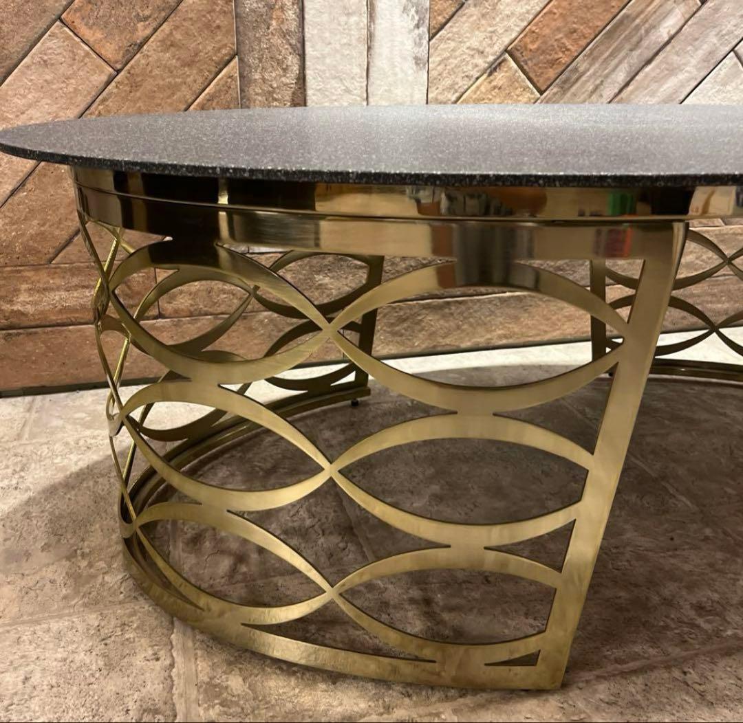 モデルルーム展示品・高級センターテーブル　石、金属