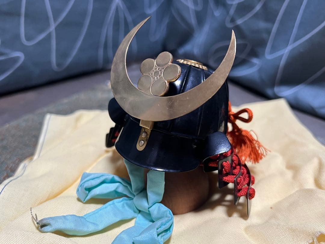 甲冑師 加藤一冑 梅鉢に繰半月兜 前田吉徳 戦国武将 兜 置物