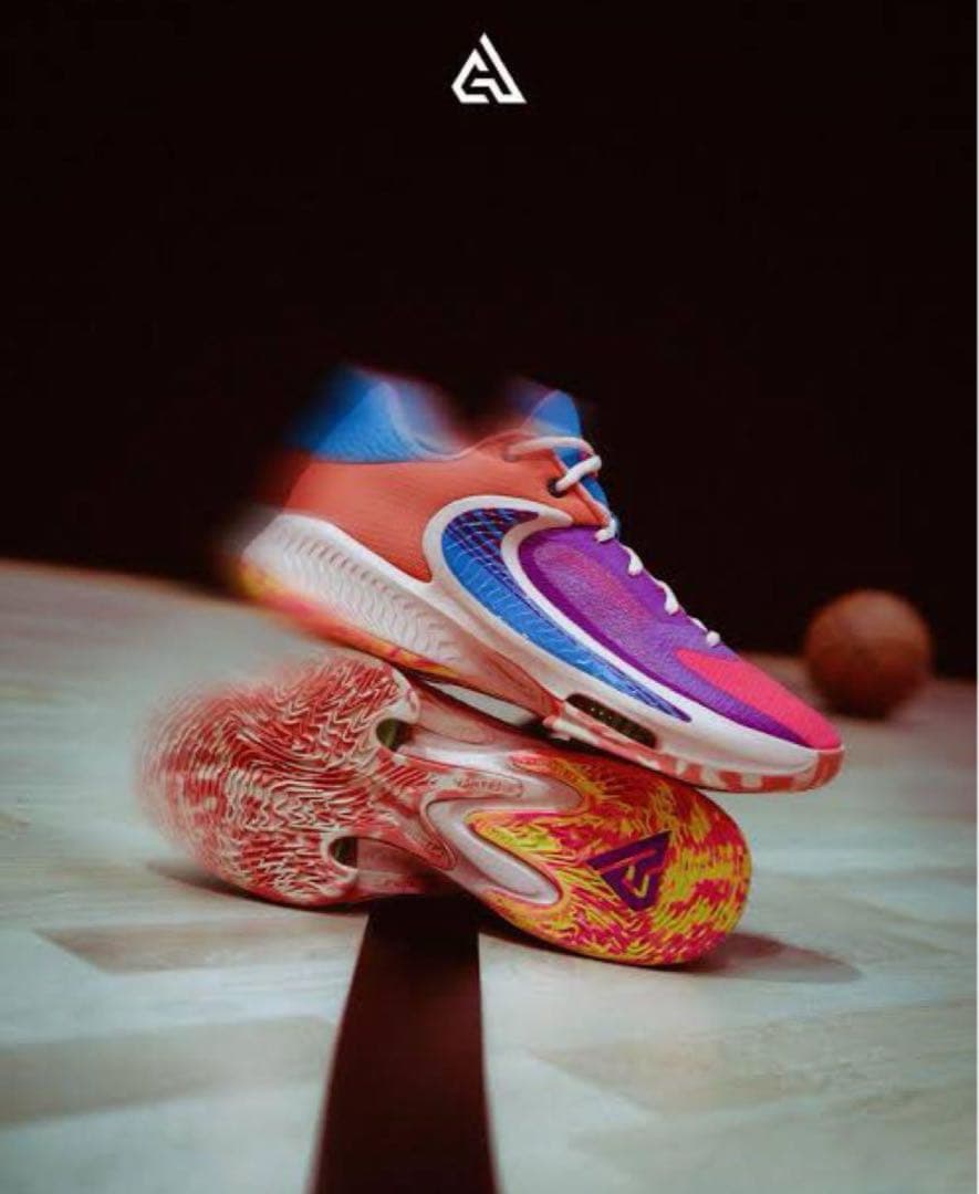 最終値下 新品 送料込 NIKE Zoom Freak スニーカー 27cm