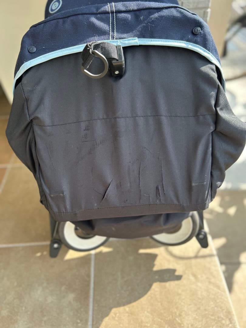 折りたたみ式ベビーカー ネイビー