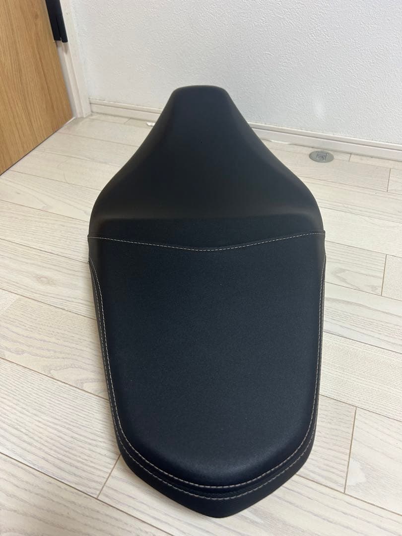 pcx jf81 HONDA 純正シート　即決なら9000今日なら発送可